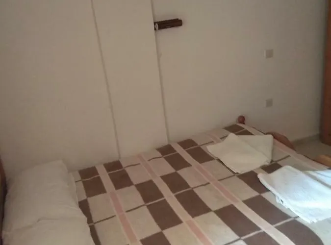 ゲストハウス Santa Maria Vitaládes