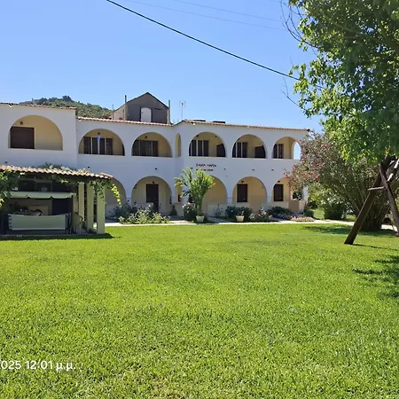בית הארחה Santa Maria Vitaládes